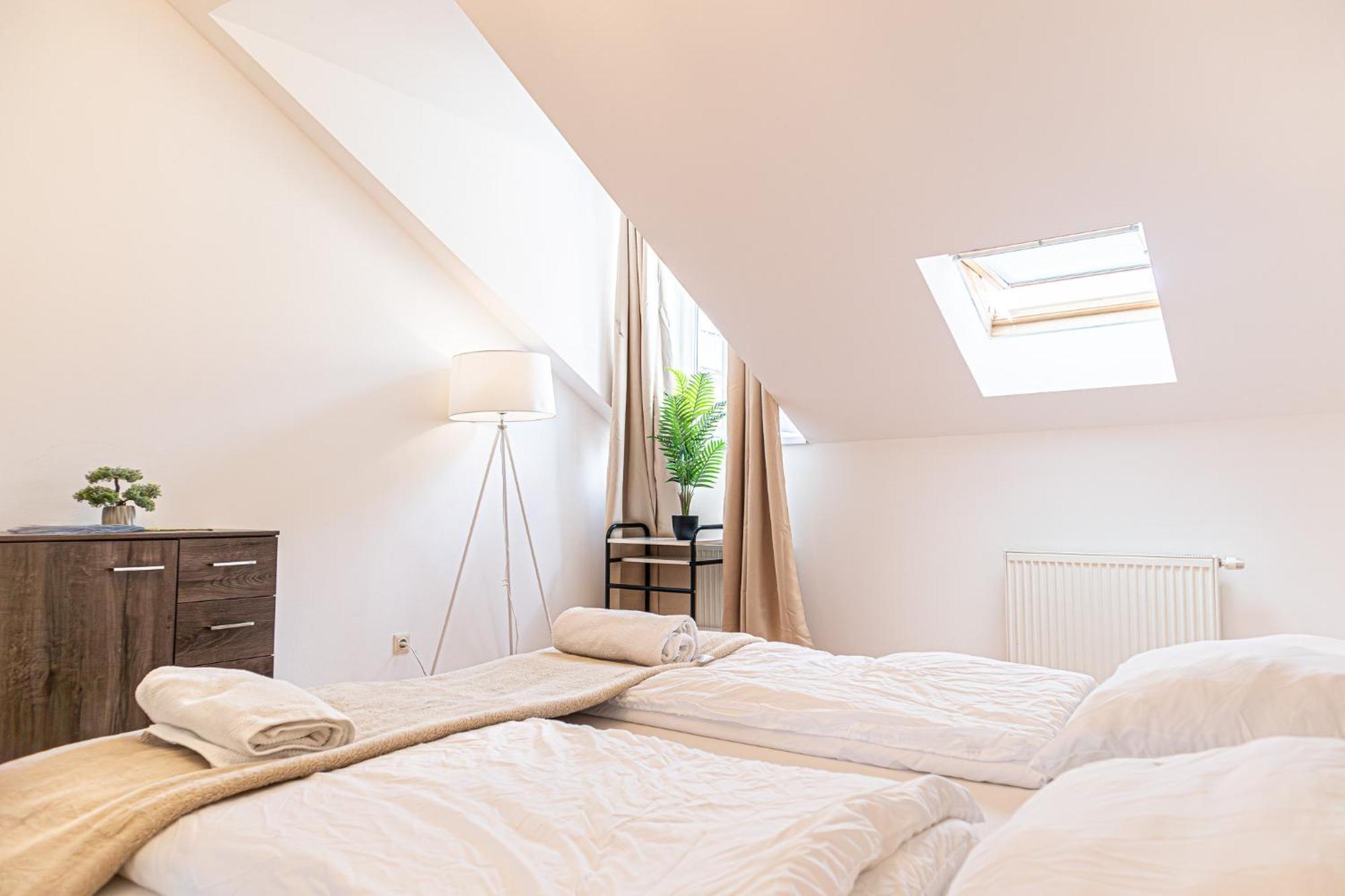 Spacious 2Br Apt Great Location - Near Schoenbrunn Viena Exterior foto
